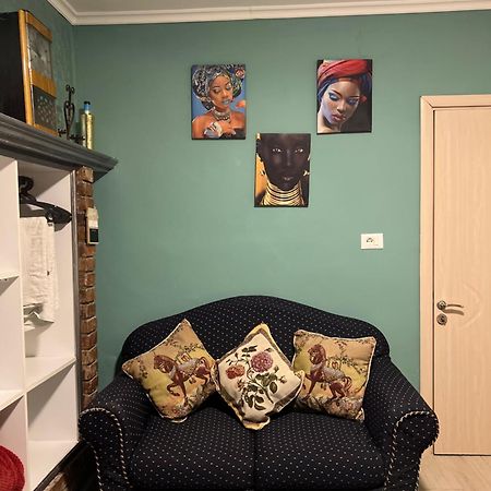 Central Cozy Apartment Old Train Station Tirana Bagian luar foto