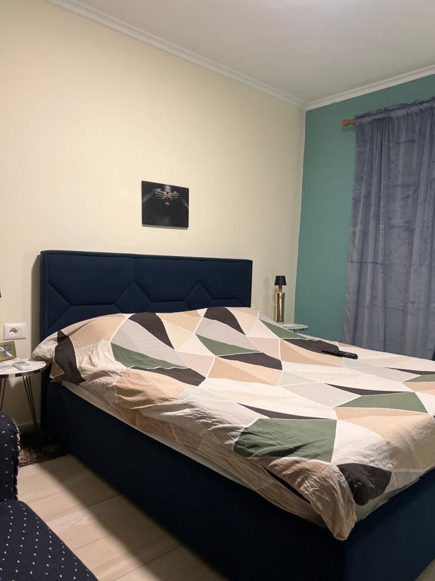 Central Cozy Apartment Old Train Station Tirana Bagian luar foto
